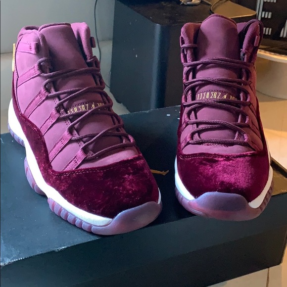 Jordan Shoes - Air Jordan 11 RETRO ✨ 5Y